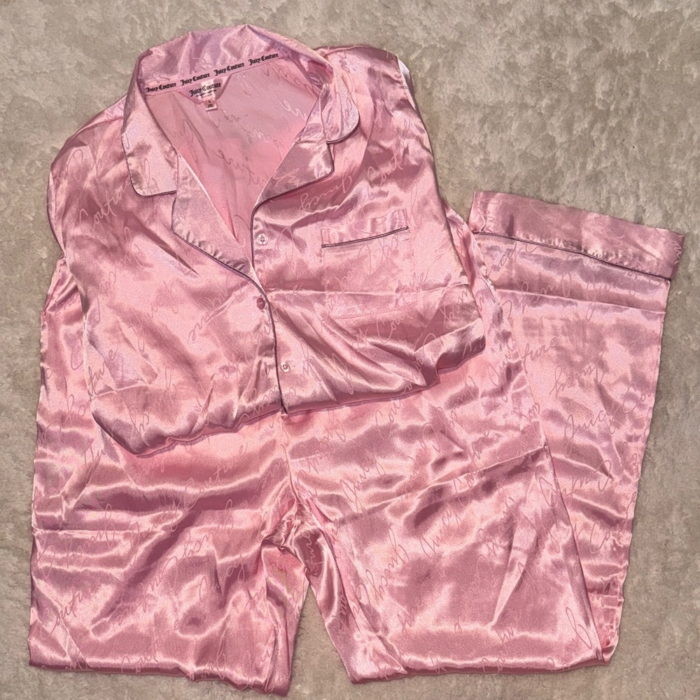 Juicy couture silky satin pajama set